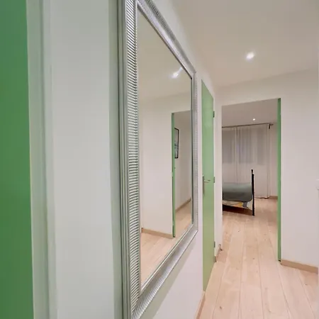 Superbe T3 Clim 2 Balcons Timone *